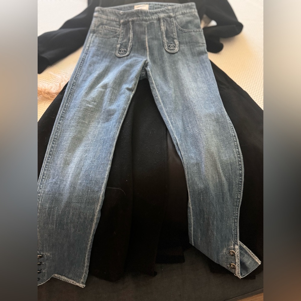 Authentic so cute on FUN jeans  CHANEL DECK Jeans Denim 38